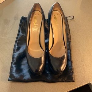 YSL Women’s Classic Tribute Pump